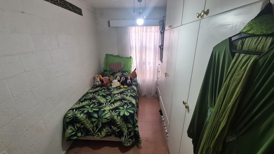 5 Bedroom Property for Sale in Rocklands Western Cape